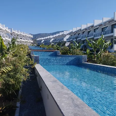 In Kyrenia Pearl Island Apartment
